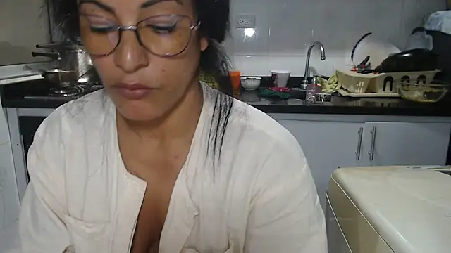 kateleyagrey's Webcam Show