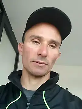 nacho20cmhot's Webcam Show