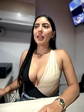 Sofia_Collins-'s Webcam Show