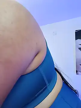 LauraRuiz1 Webcam-Show