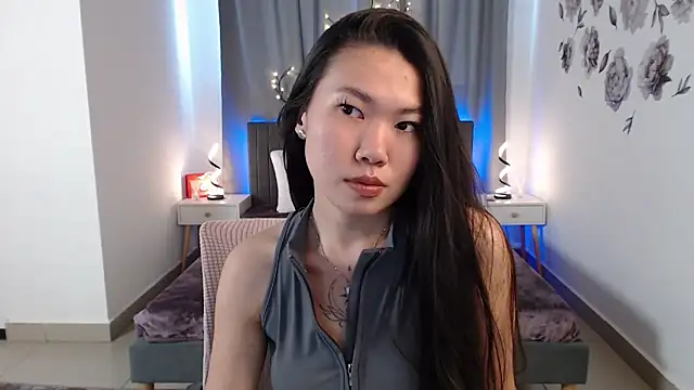 LunaPurrr's Webcam Show