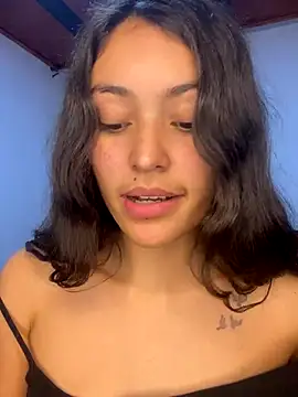 hotwife26's Webcam Show