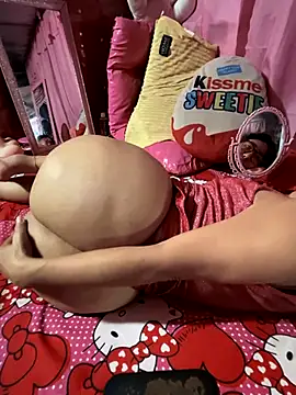 sweetieme's Webcam Show