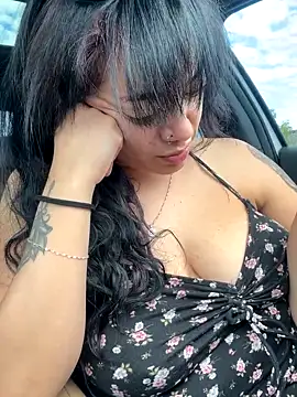 RacccoonBaby07's Webcam Show