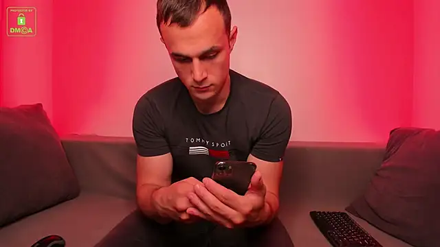 BrandonNorris' Webcam Show