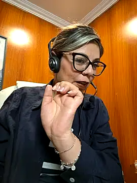 _Cata-Office1's Webcam Show
