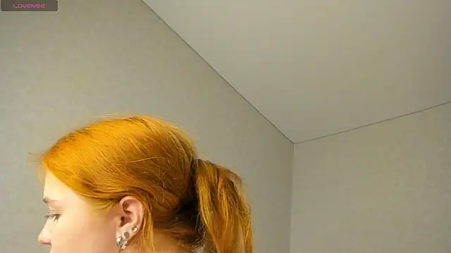 princess_diamonds' Webcam Show