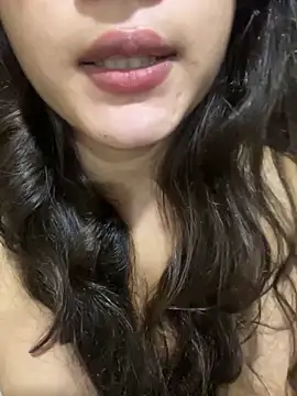Sofiyaa_39's Webcam Show