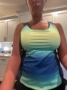 triple34D's Webcam Show