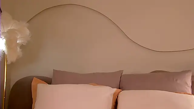 MiraBliss' Webcam Show