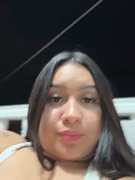 Pretty_Isadora's Webcam Show