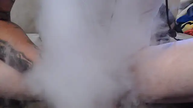 JohnnyKorrupt_'s Webcam Show
