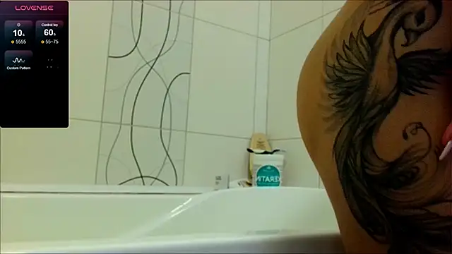 Adrena_Lina Webcamshow