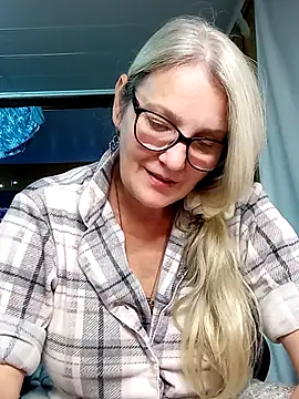 irinamaux's Webcam Show