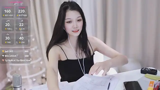keke-04's Live Sex Cam Show