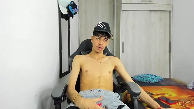 littledemon777's Webcam Show