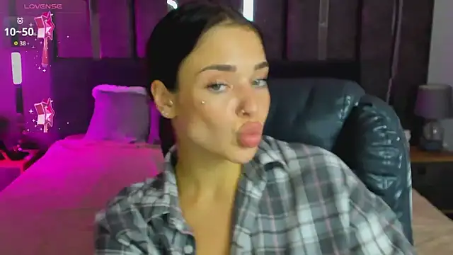 _MeganFox_'s Webcam Show
