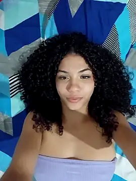 CurlyBitch's Webcam Show