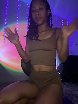 thebrattygoddess' Webcam Show