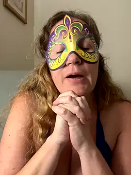 largeboobies30's Live Sex Cam Show