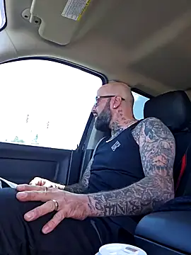 Beardedtattood's Live Sex Cam Show