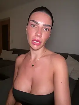 krissiswrld- Webcam-Show