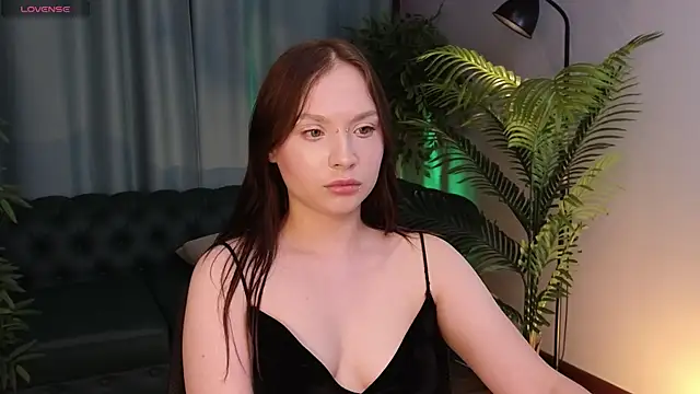 june_mooon Webcam-Show