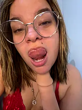 Pribaixinha's Webcam Show