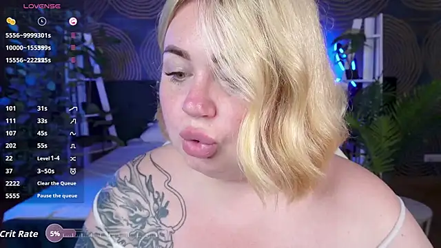 ZaraReignn's Webcam Show
