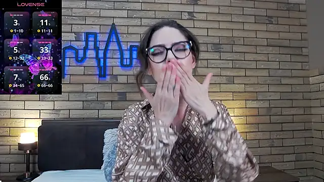 KaylaLewys' Webcam Show