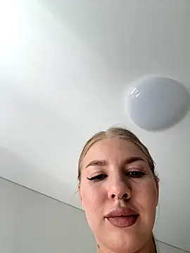 NewLale's Webcam Show