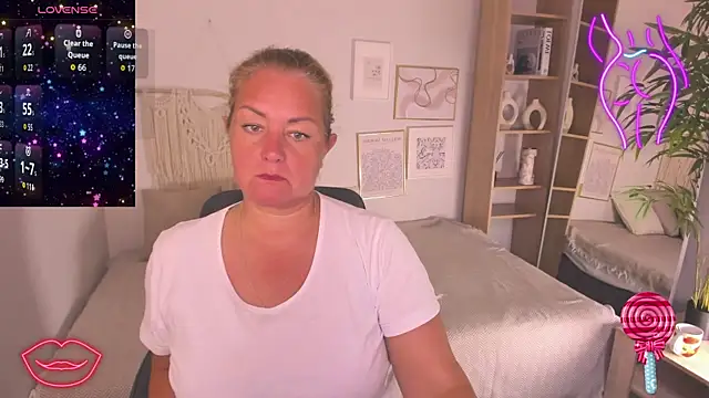 JenniferLight's Webcam Show