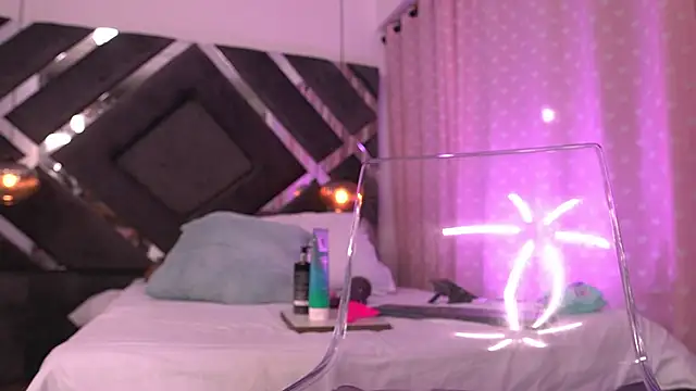 violeta_aroca's Webcam Show
