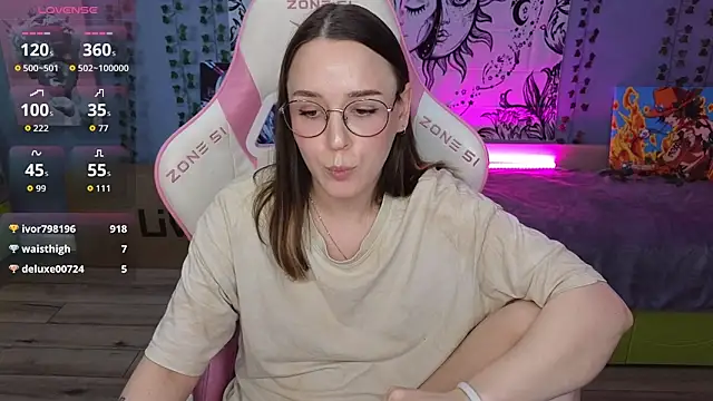 Sweet_frosti's Webcam Show