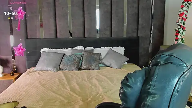 _MeganFox_'s Webcam Show