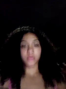CurlyBitch's Webcam Show