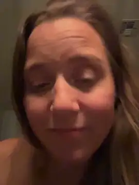SkyelarSommer's Webcam Show