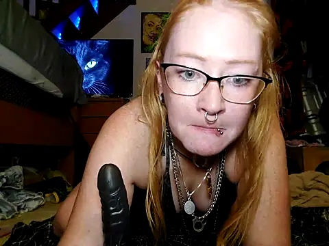 Lilith_LeStrange666's Webcam Show