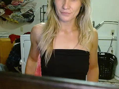 missymilf's Webcam Show