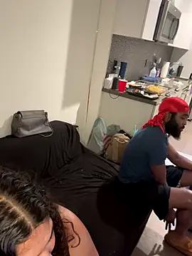 1n0nlythroat's Webcam Show
