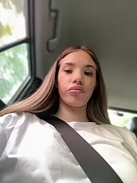 MILKAAA_89's Webcam Show