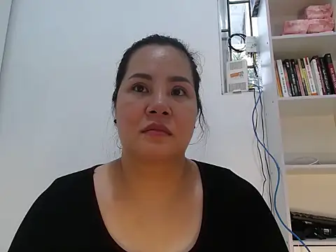 Thu_Hanoi_sweet_chubby Webcam-Show