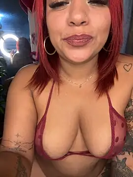 EmmaHot's Webcam Show