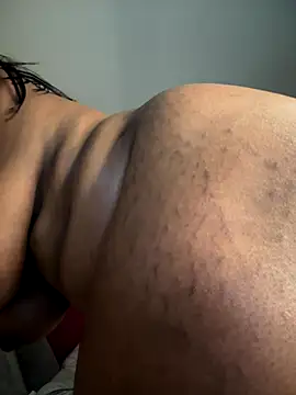 Choccobuhny's Webcam Show