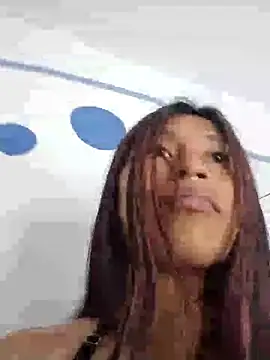 Pocahontas_tw's Webcam Show