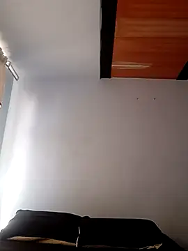 Zoe77Mar's Webcam Show