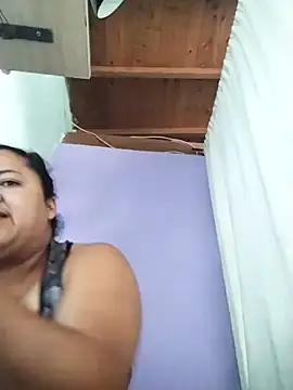 Monseratte21's Webcam Show