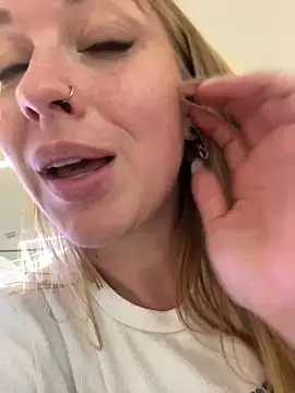 Sweet___Emilyのウェブカメラショー
