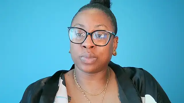 Nyxie_Chaos' Live Sex Cam Show