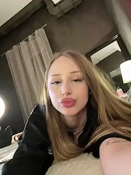 GraceSecrett's Webcam Show